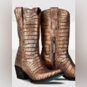 Stylish Embossed Brown Ankle Booties